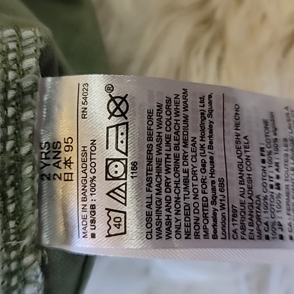 Boy shorts, Toddler, BabyGap size 2T - Picture 7 of 7